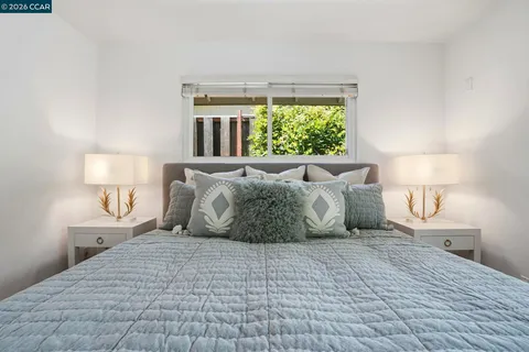 $2,095,000 | 260 Corliss Drive, Moraga, CA 94556