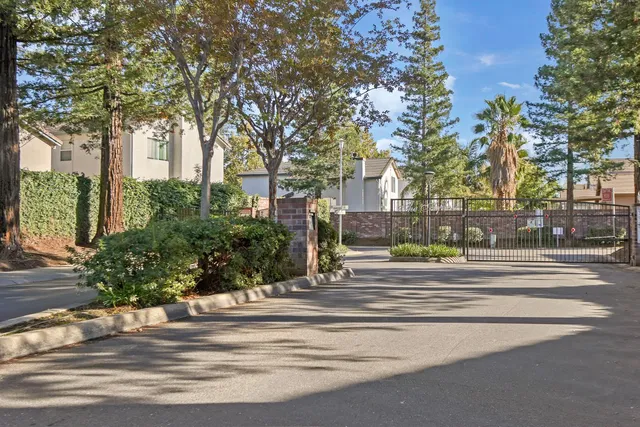 $499,000 | 5310 Privet Lane, Elk Grove, CA 95758