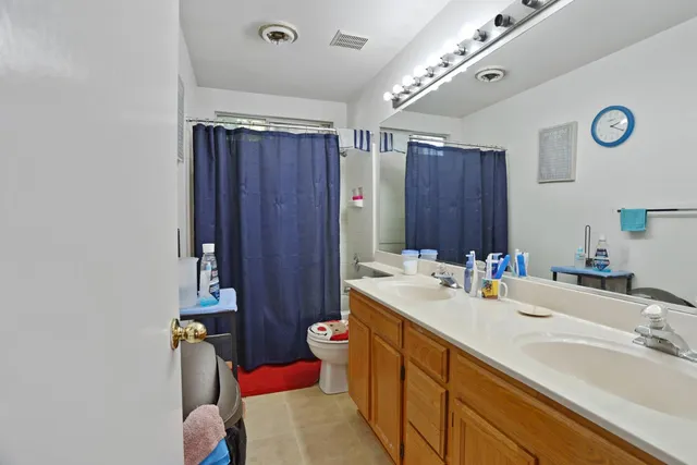 $499,000 | 5310 Privet Lane, Elk Grove, CA 95758