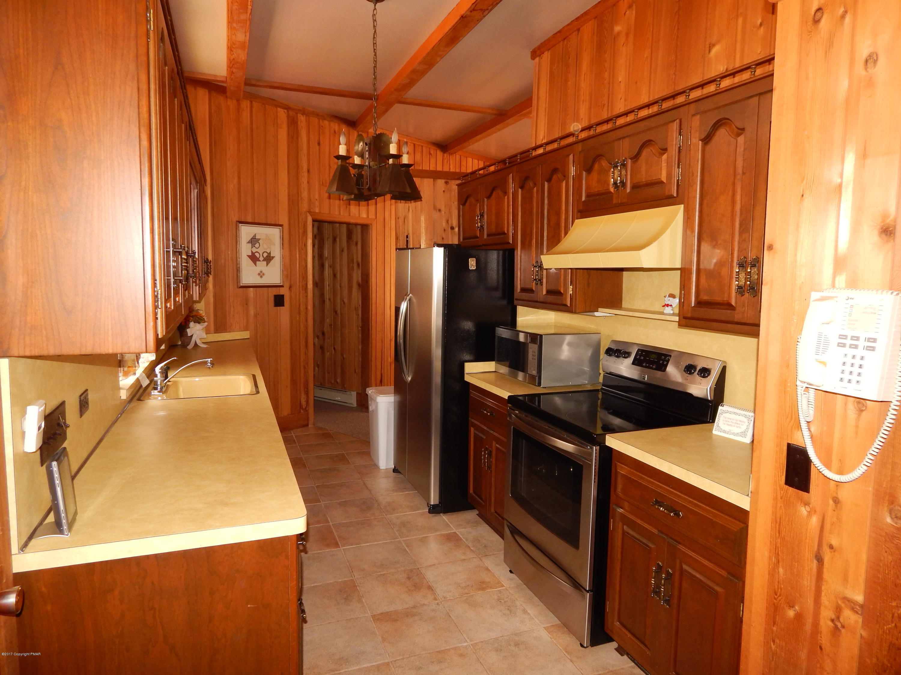 7 Ridge Road Gouldsboro, PA 18424 - Photo 17 of 41 DSCN7300