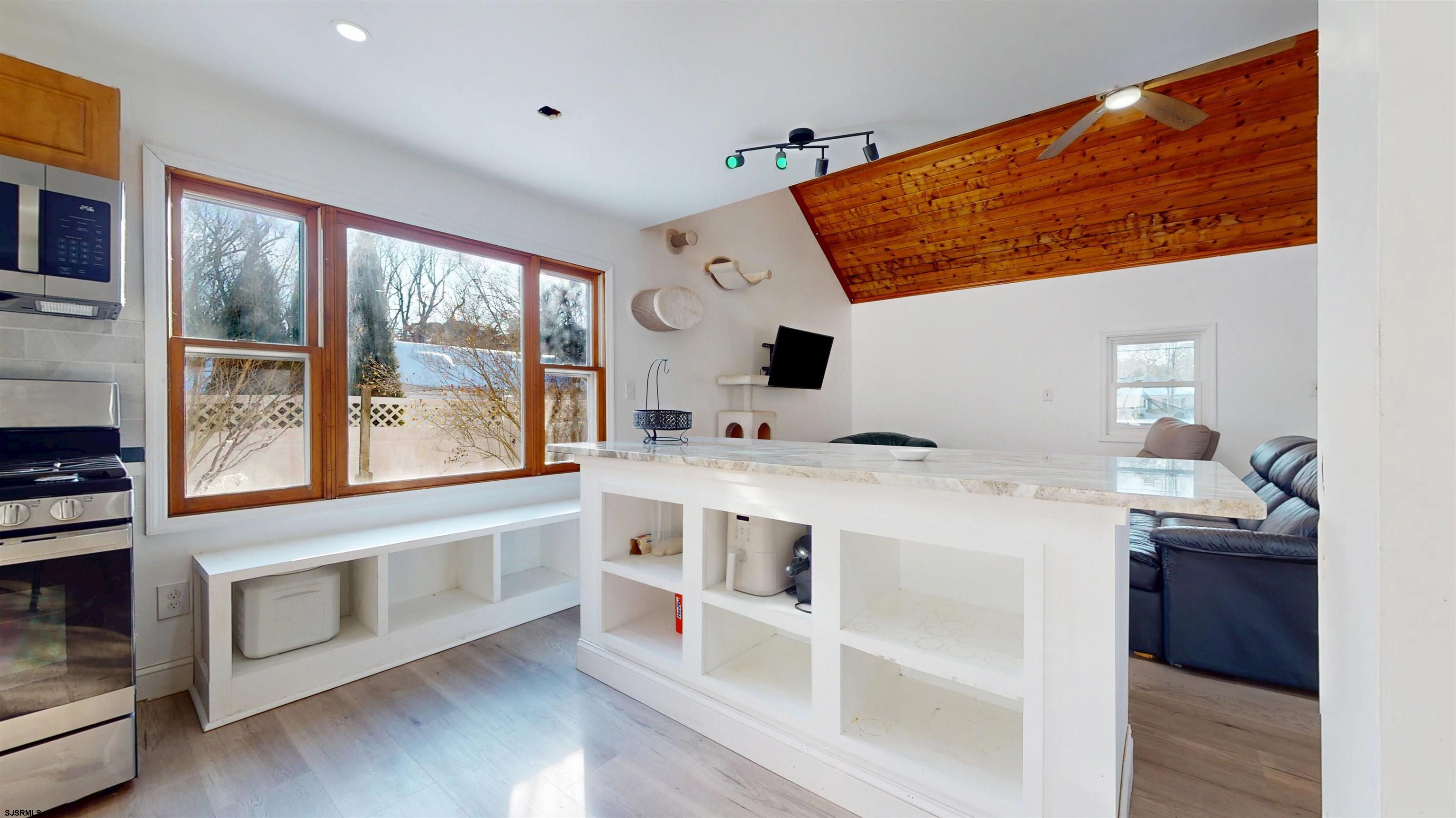 542 South Pitney Road Galloway Township, NJ 08205 - Photo 21 of 57