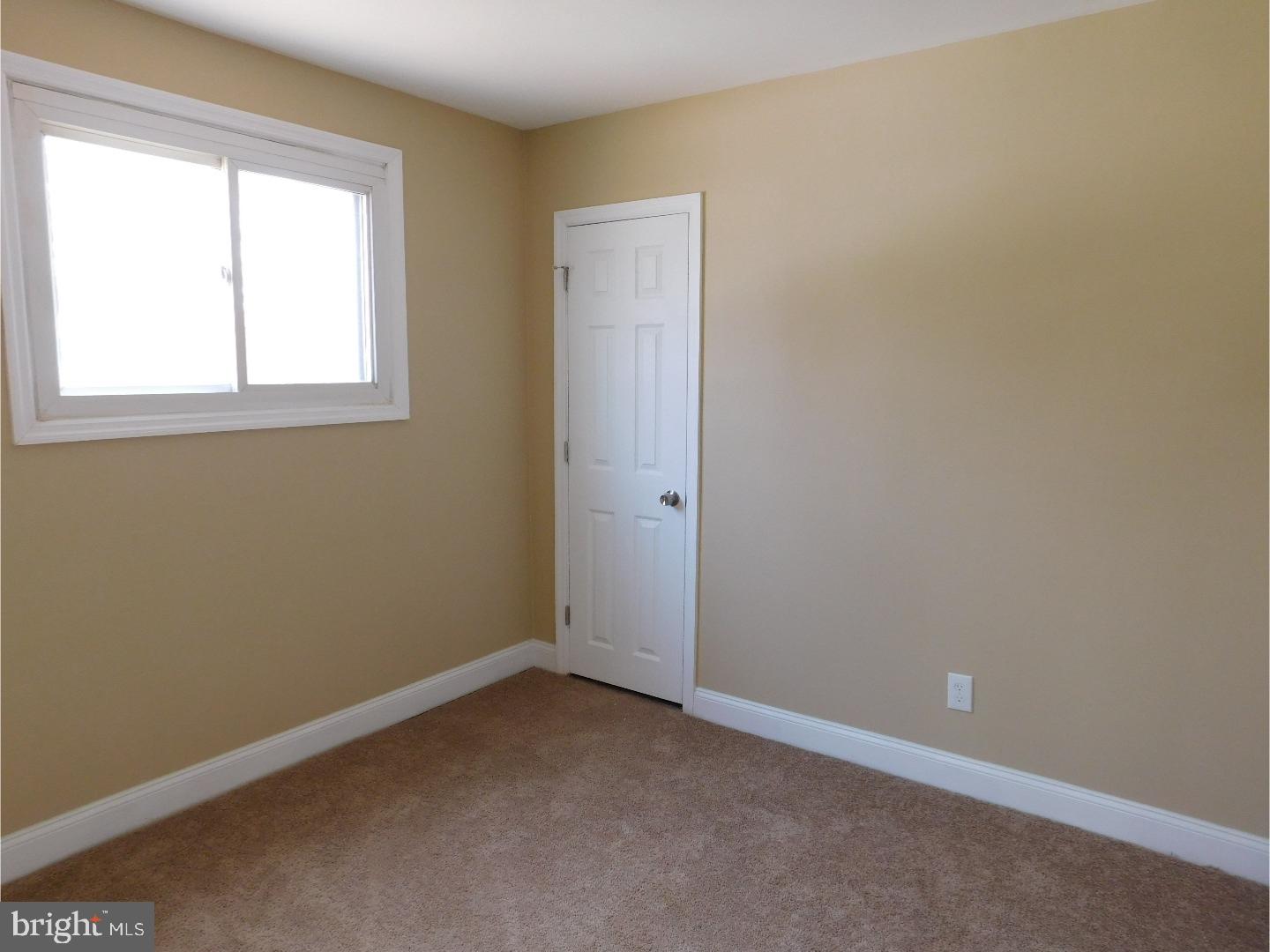 1001 Edgemoor Road Cherry Hill, NJ 08034 - Photo 12 of 25