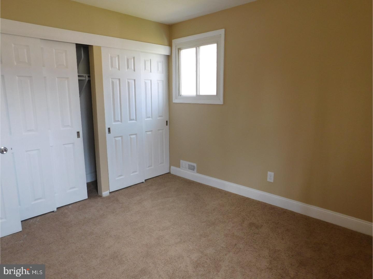 1001 Edgemoor Road Cherry Hill, NJ 08034 - Photo 17 of 25