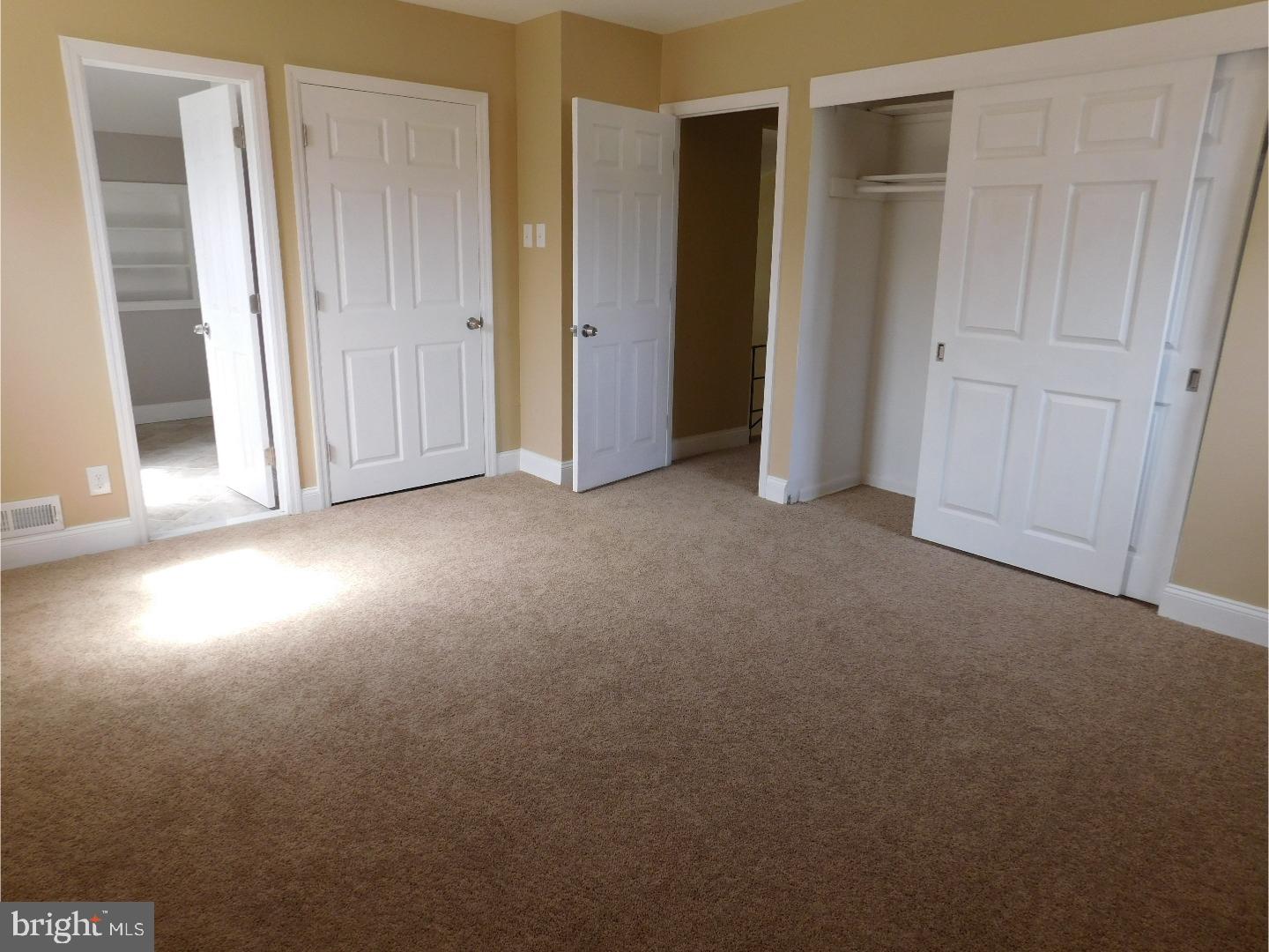 1001 Edgemoor Road Cherry Hill, NJ 08034 - Photo 8 of 25