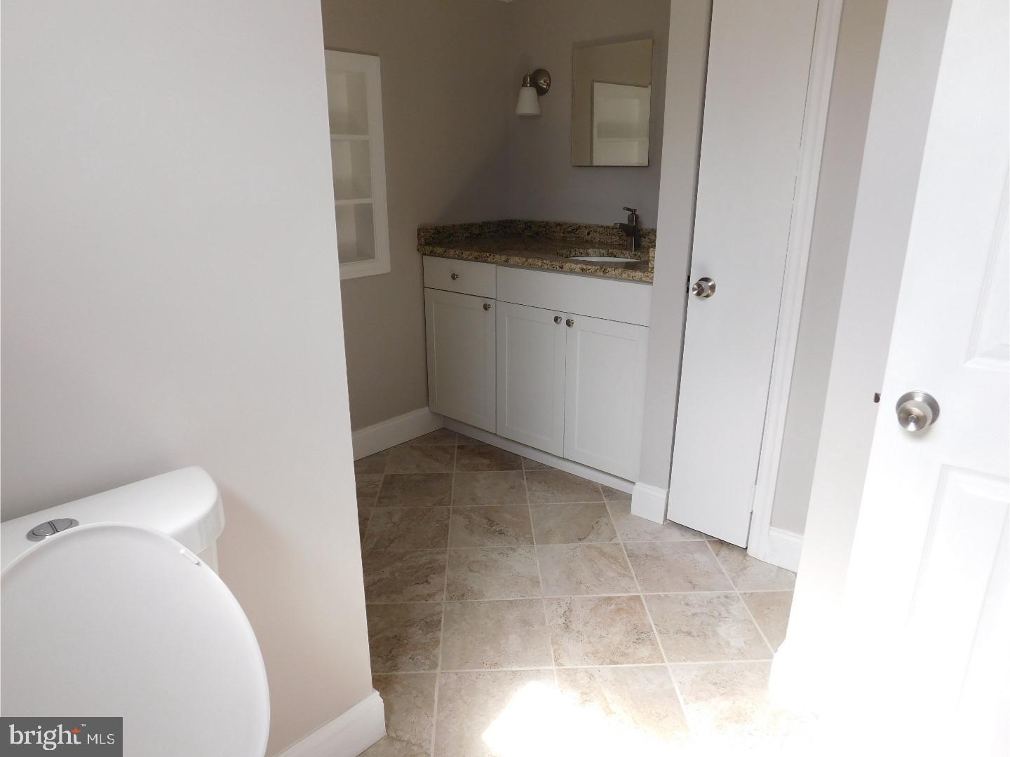 1001 Edgemoor Road Cherry Hill, NJ 08034 - Photo 10 of 25