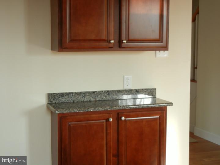 724 Meadowlark Road Audubon, PA 19403 - Photo 22 of 25 Kitchen