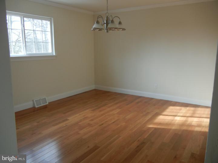724 Meadowlark Road Audubon, PA 19403 - Photo 4 of 25 Dining Room