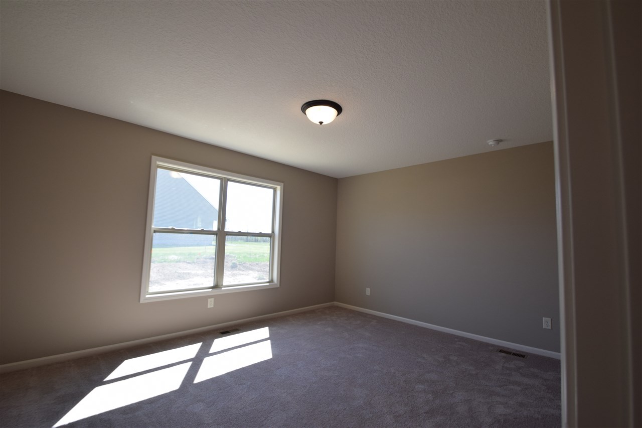 121 Grey Goose Boulevard Decatur, IN 46733 - Photo 7 of 22