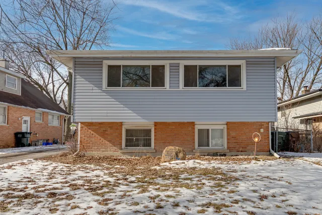 $245,000 | 16904 Old Elm Drive, Country Club Hills, IL 60478