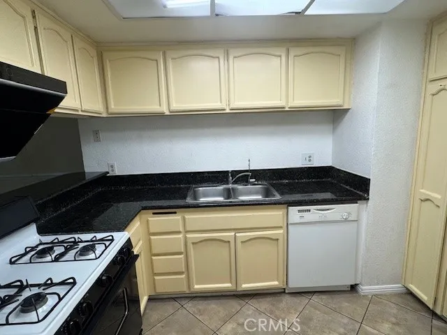 $3,250 | 3835 Monterey Avenue, Baldwin Park, CA 91706