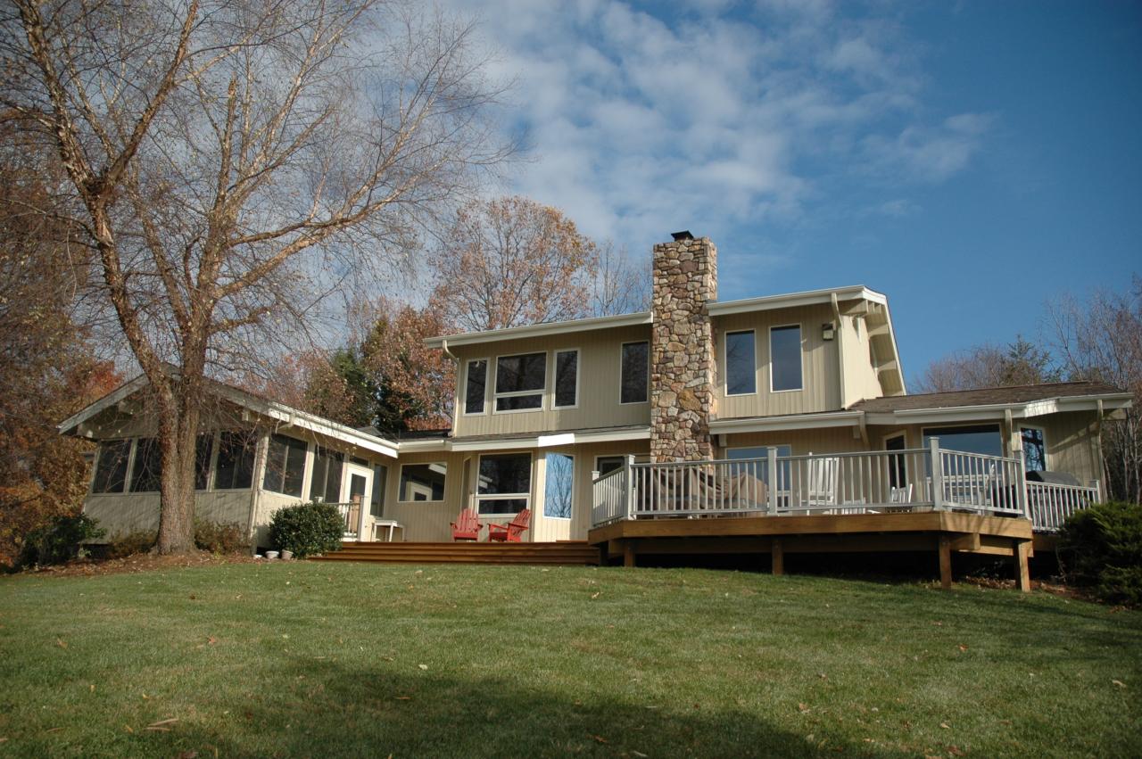 95 Bay Front Road Penhook, VA 24137 - Photo 1 of 19 LAKESIDE OF HOME