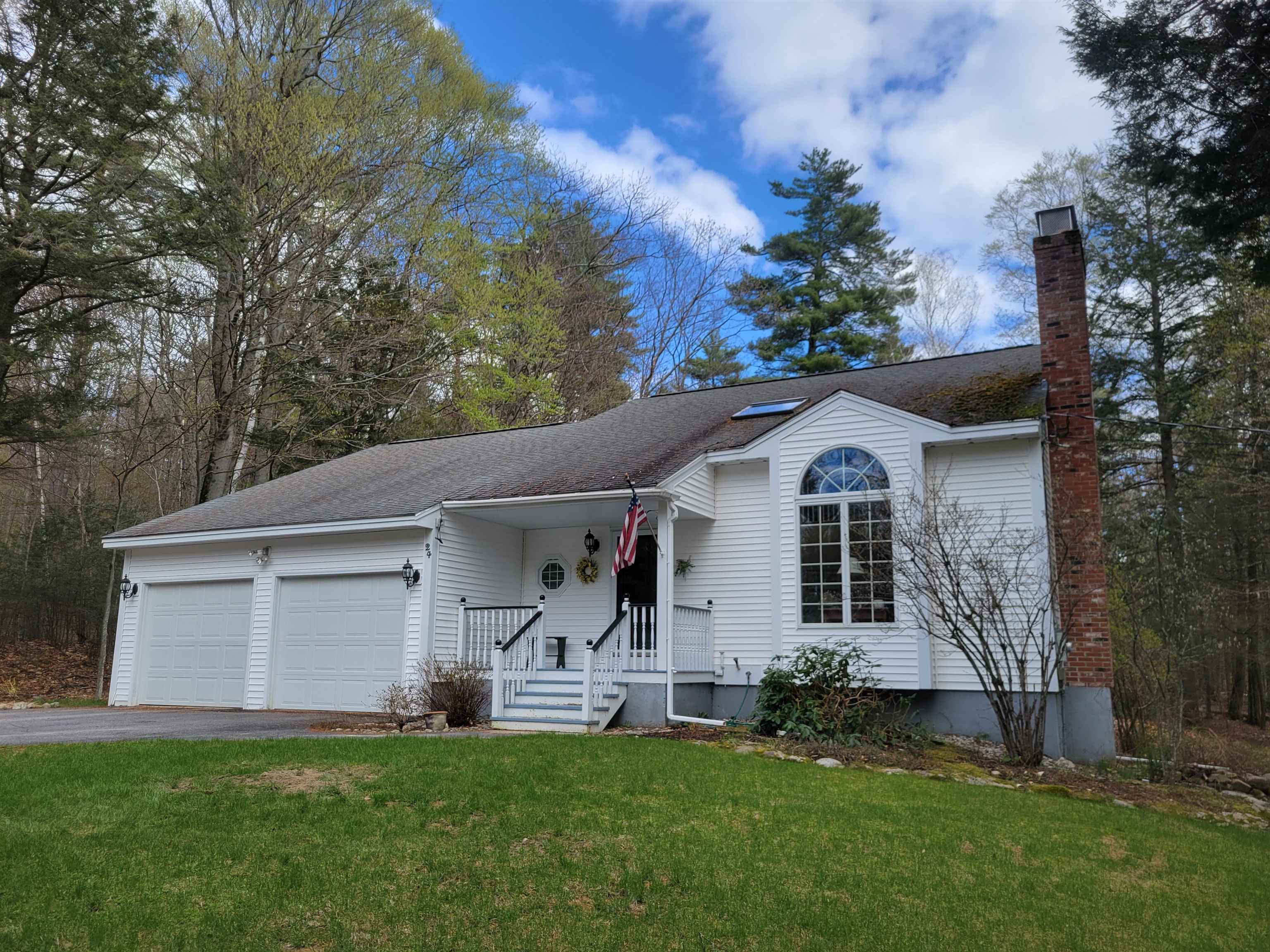 24 Winterhaven Road Wolfeboro, NH 03894 - Photo 1 of 36