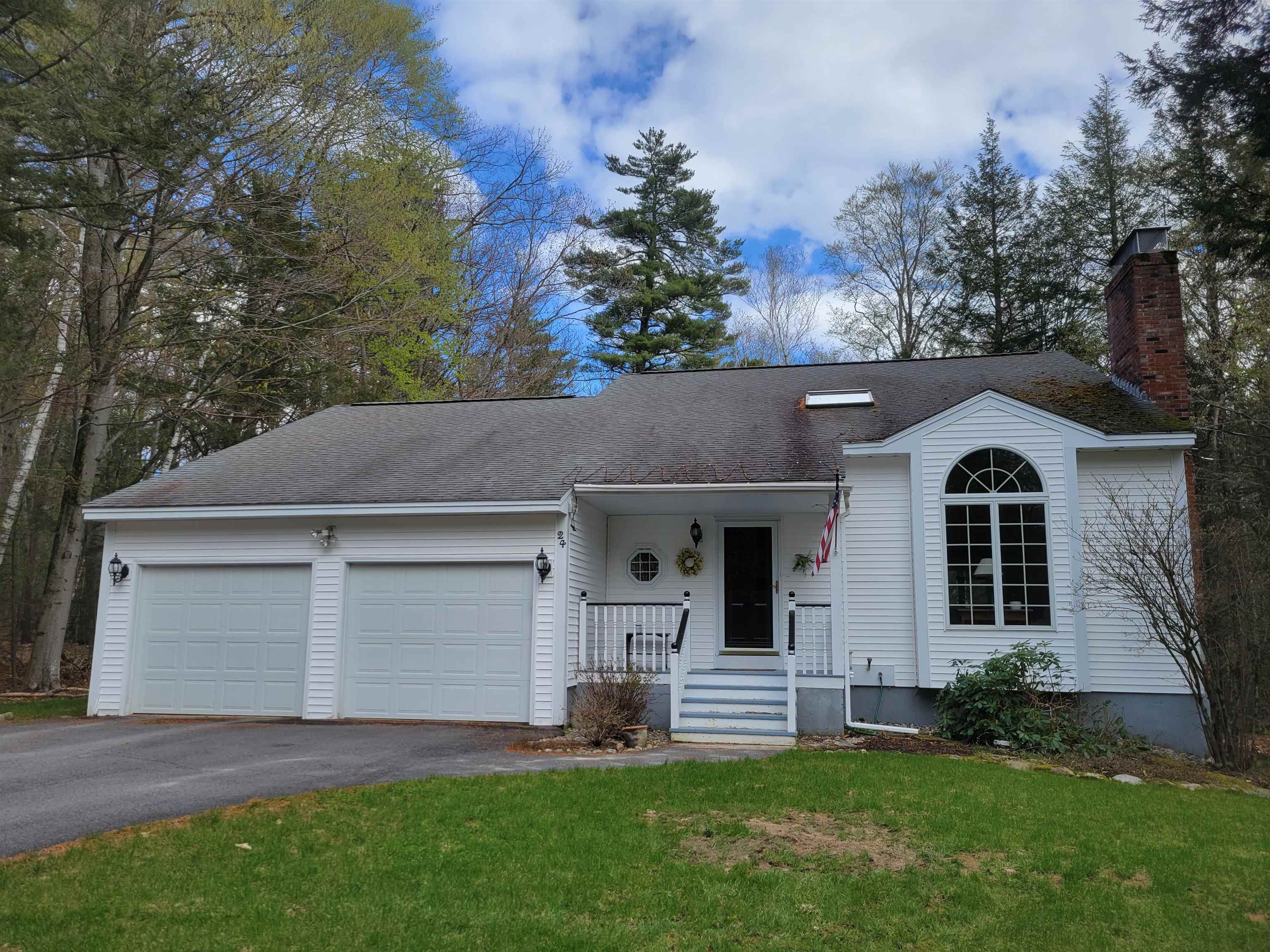 24 Winterhaven Road Wolfeboro, NH 03894 - Photo 2 of 36