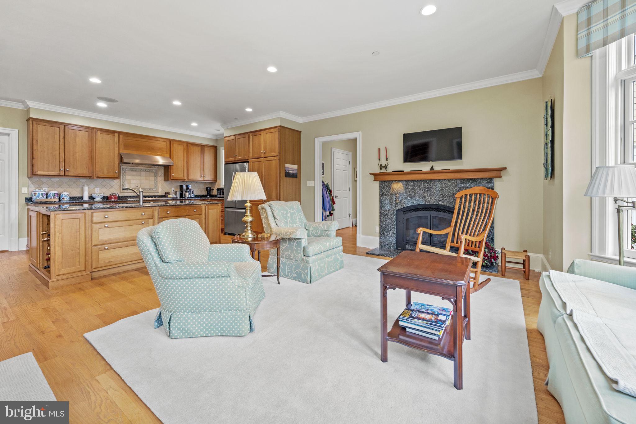 11508 Glen Road Potomac, MD 20854 - Photo 14 of 37 Gallery Image 14