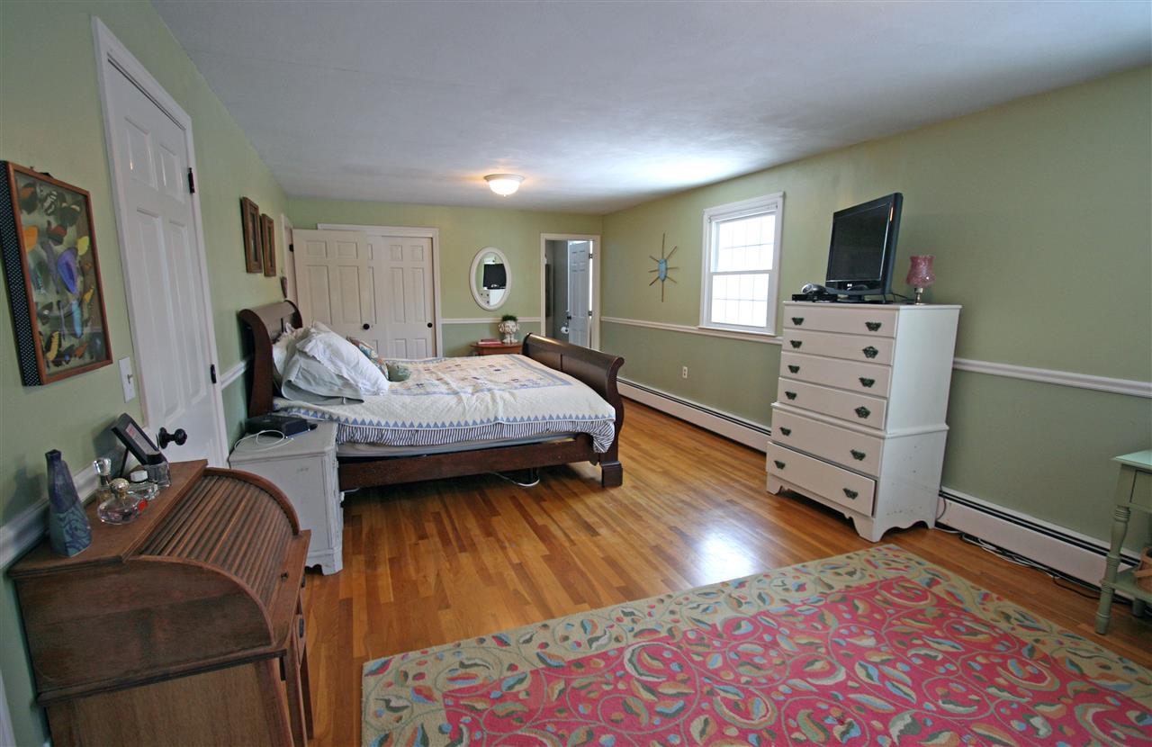 11 Northfield Road Amherst, NH 03031 - Photo 19 of 38