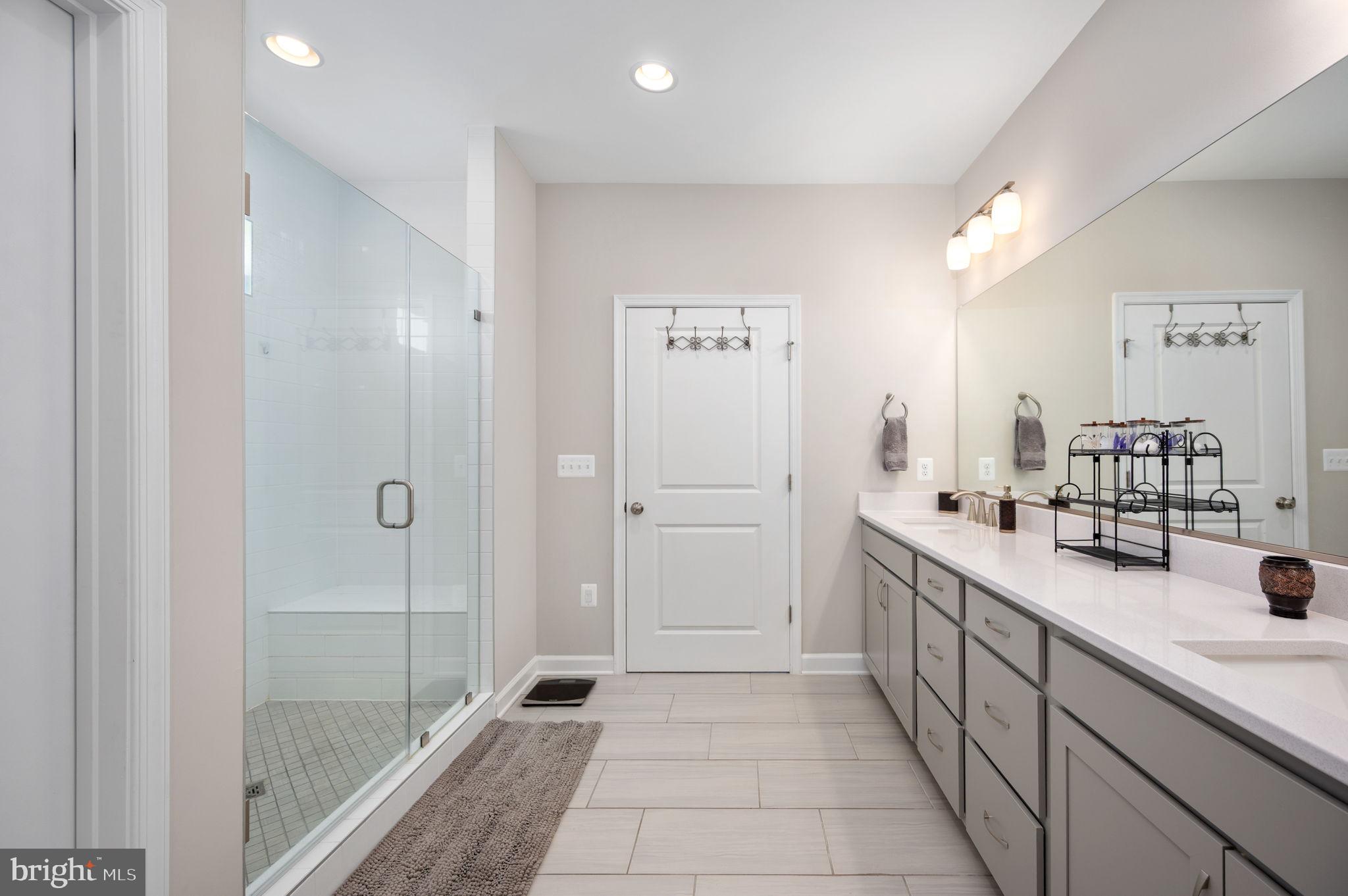 257 Rock Island Ridge Mineral, VA 23117 - Photo 69 of 128 Primary bathroom