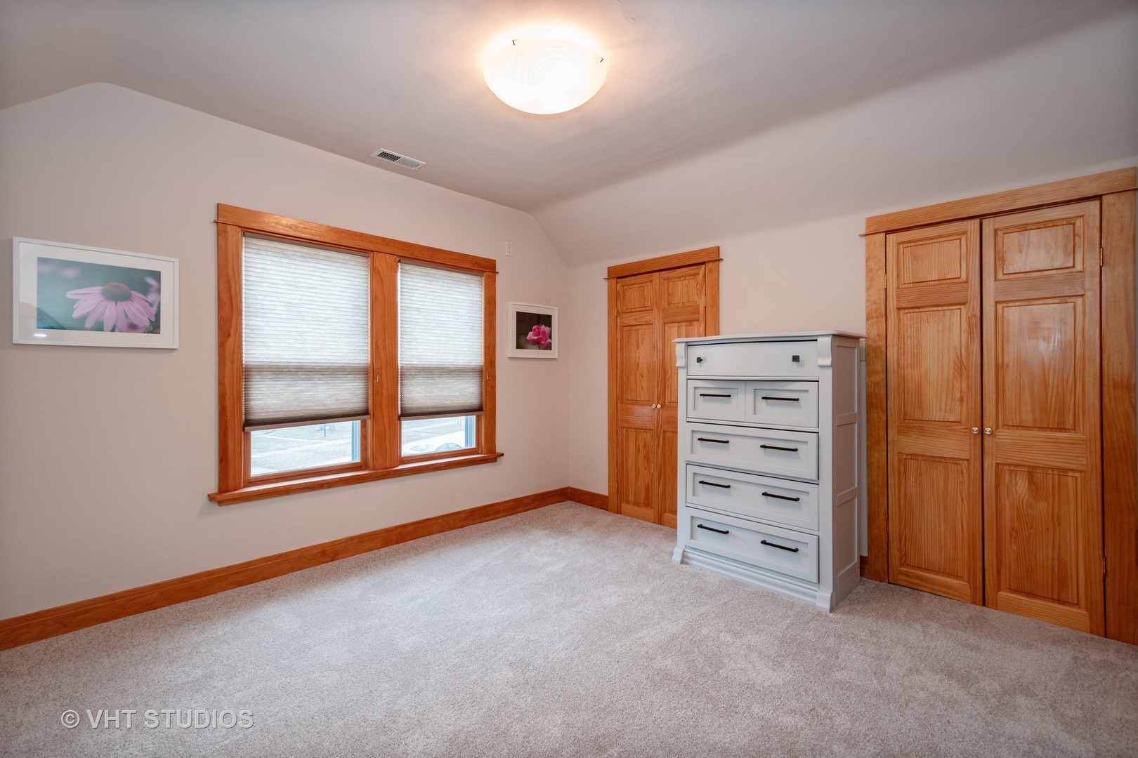 2105 Cedar Road Homewood, IL 60430 - Photo 10 of 23 an empty room with windows and closet