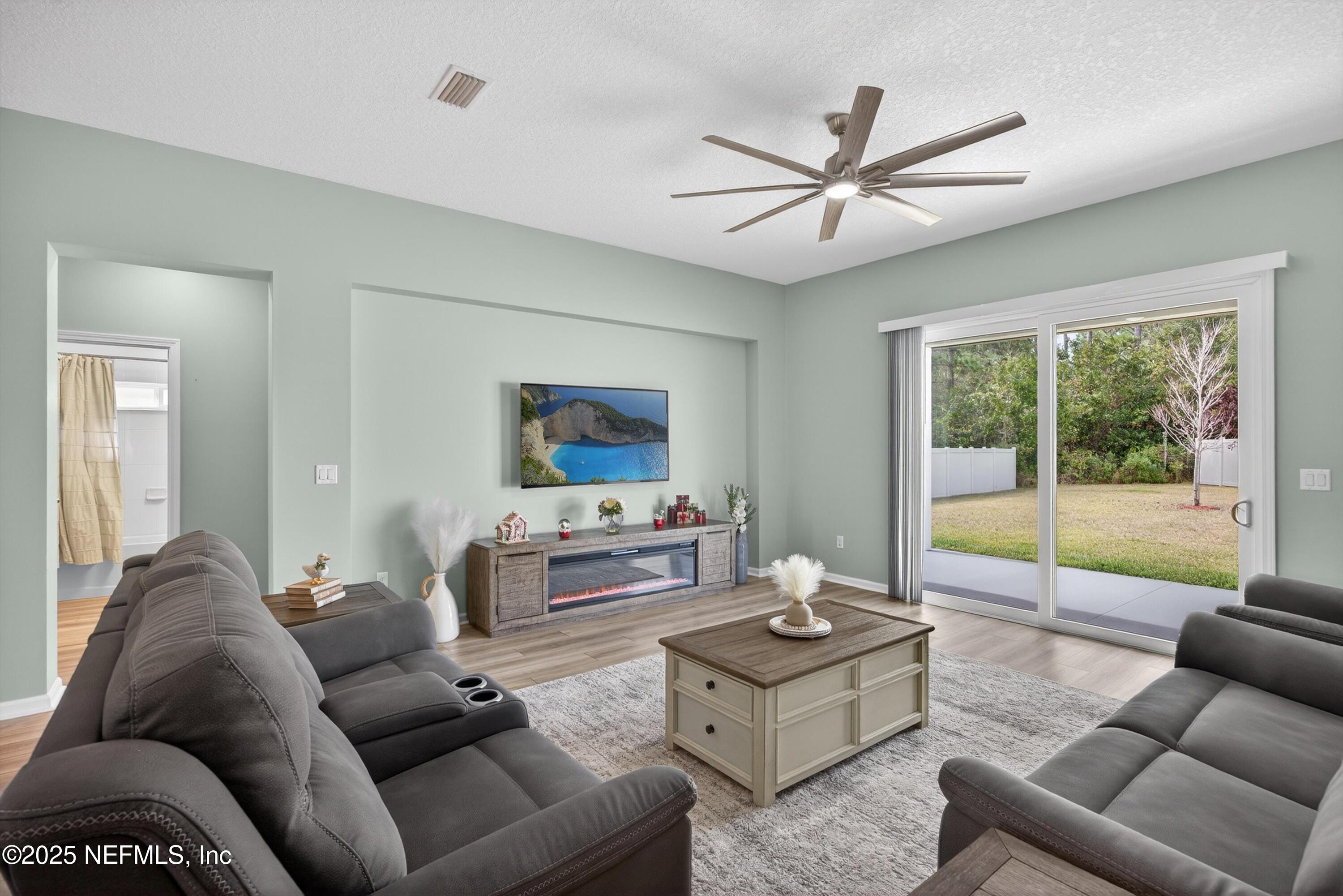 1733 Austin Lk Way Middleburg, FL 32068 - Photo 13 of 37 12-Family Room A3