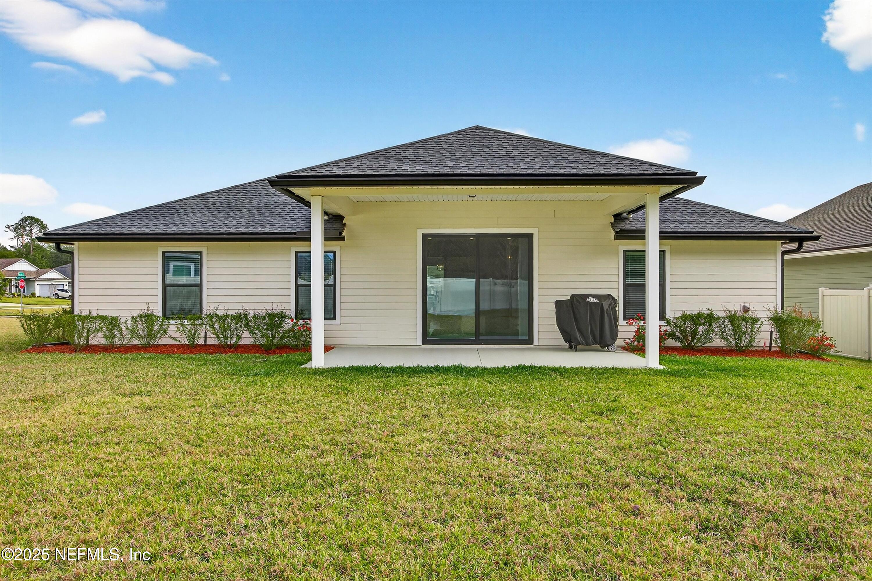 1733 Austin Lk Way Middleburg, FL 32068 - Photo 30 of 37 29-Back