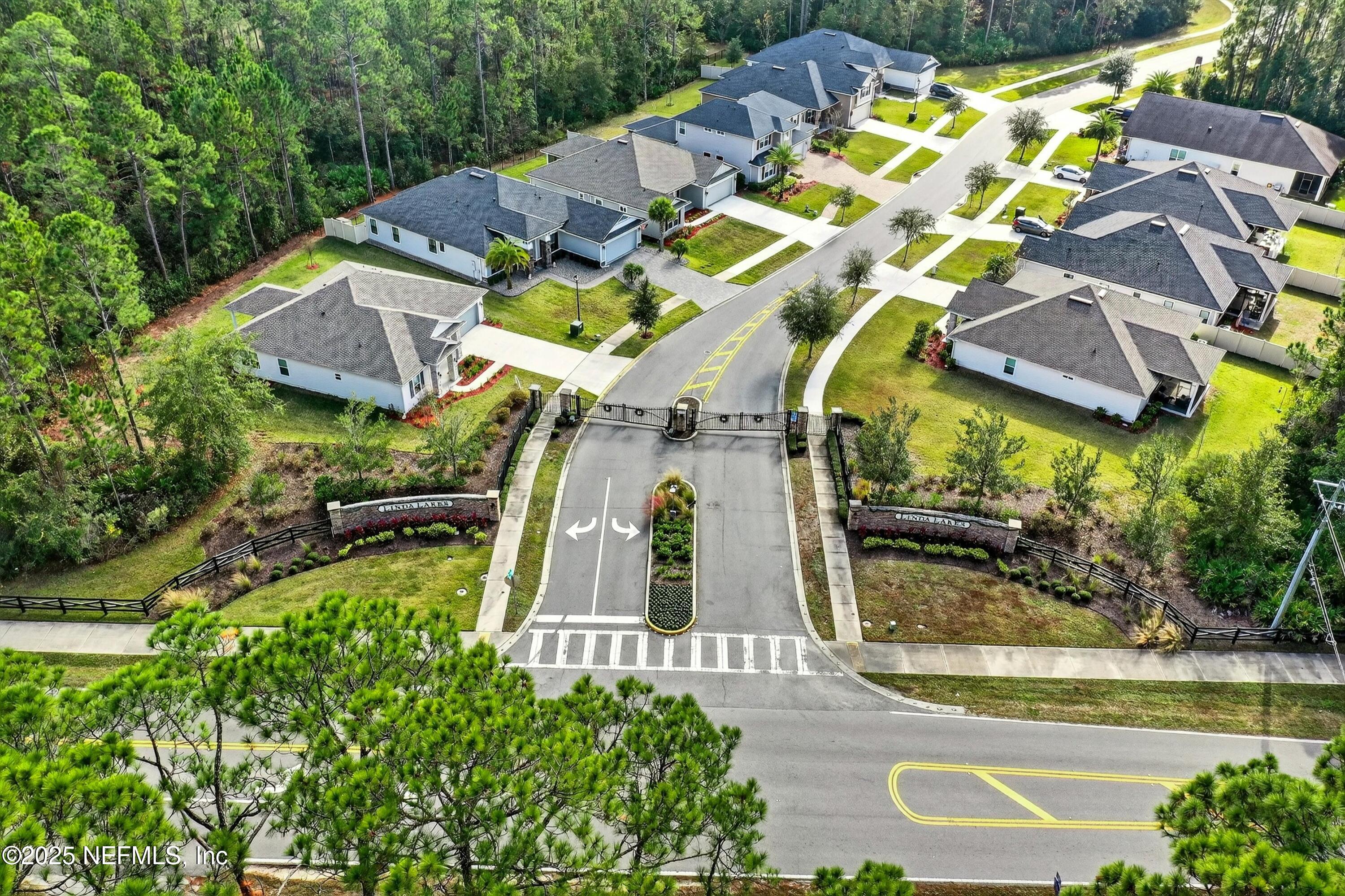1733 Austin Lk Way Middleburg, FL 32068 - Photo 34 of 37 33-Community Entrance