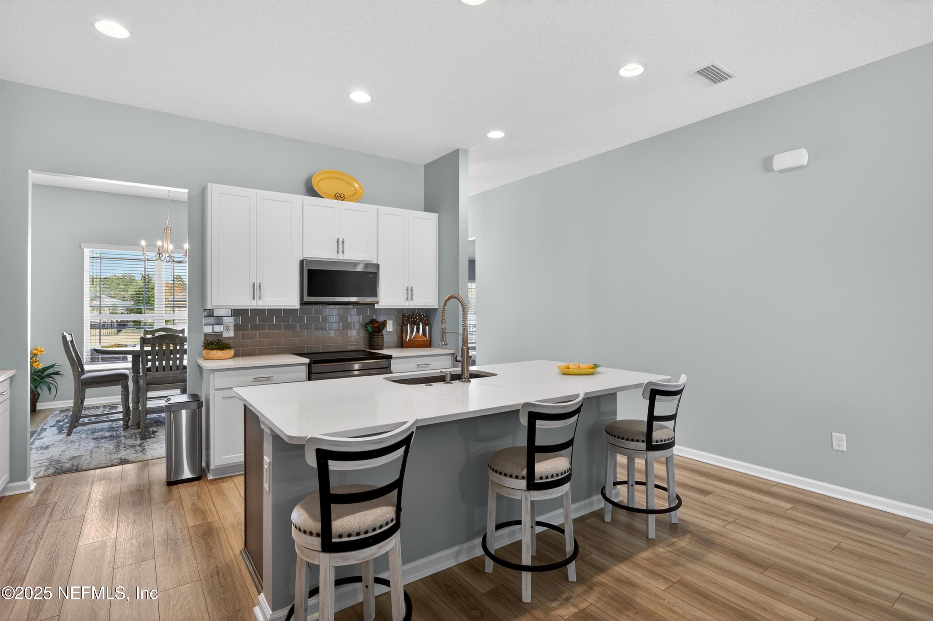 1733 Austin Lk Way Middleburg, FL 32068 - Photo 10 of 37 09-Kitchen A4