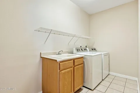 $2,100 | 2992 North Miller Road, Unit B201, Scottsdale, AZ 85251