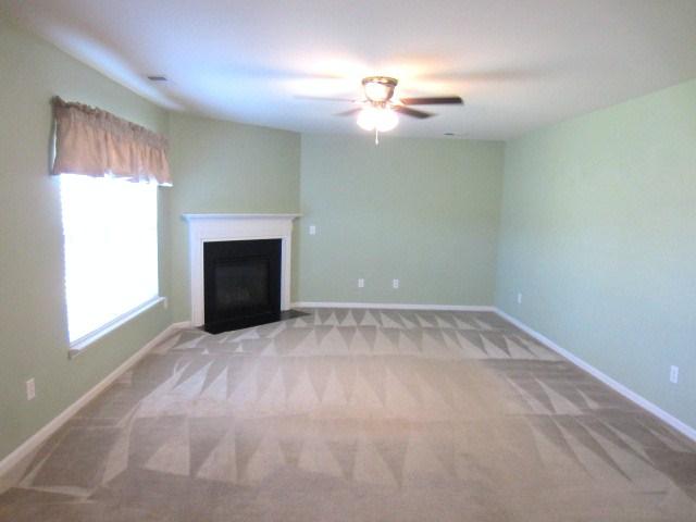 138 Decatur Drive Summerville, SC 29486 - Photo 4 of 84 094