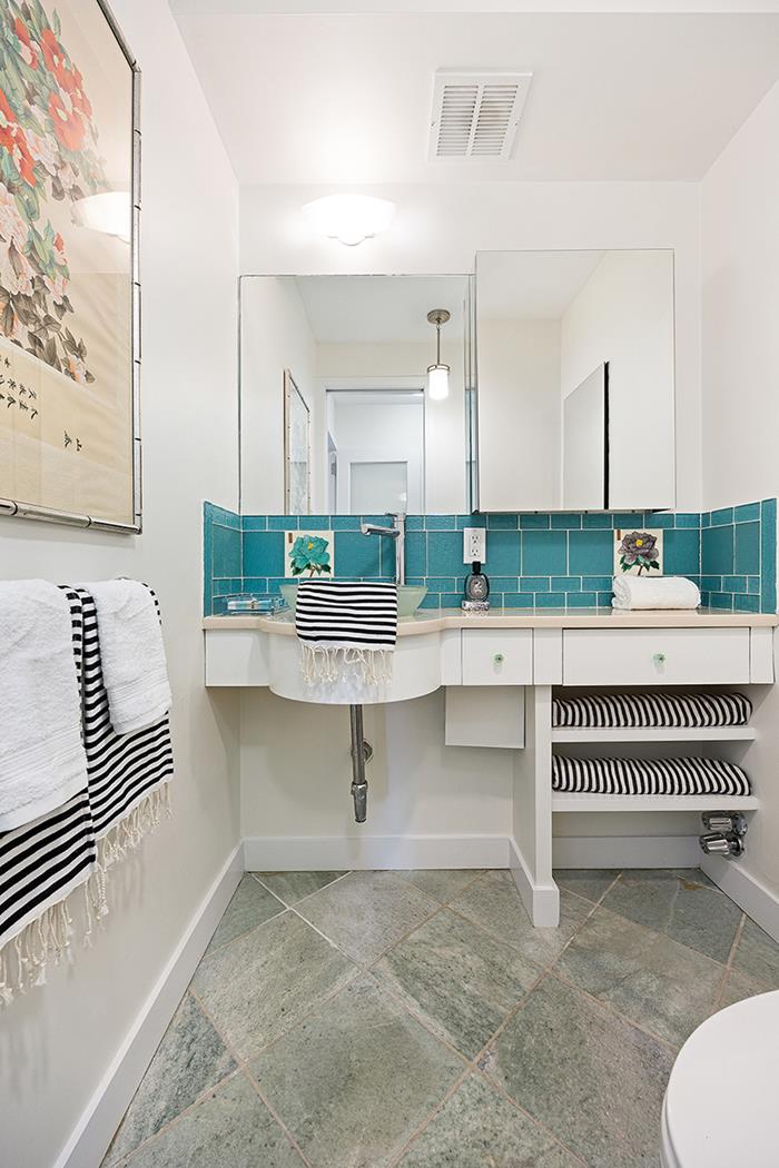 137 East 36th Street, Unit 11B Manhattan, NY 10016 - Photo 13 of 22 an outdoor living room with furniture and white wall