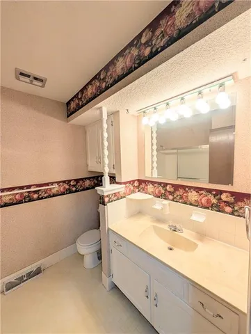 $270,000 | 503 South Harrison Avenue, Raymore, MO 64083