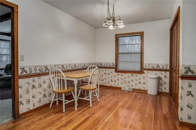 $270,000 | 503 South Harrison Avenue, Raymore, MO 64083