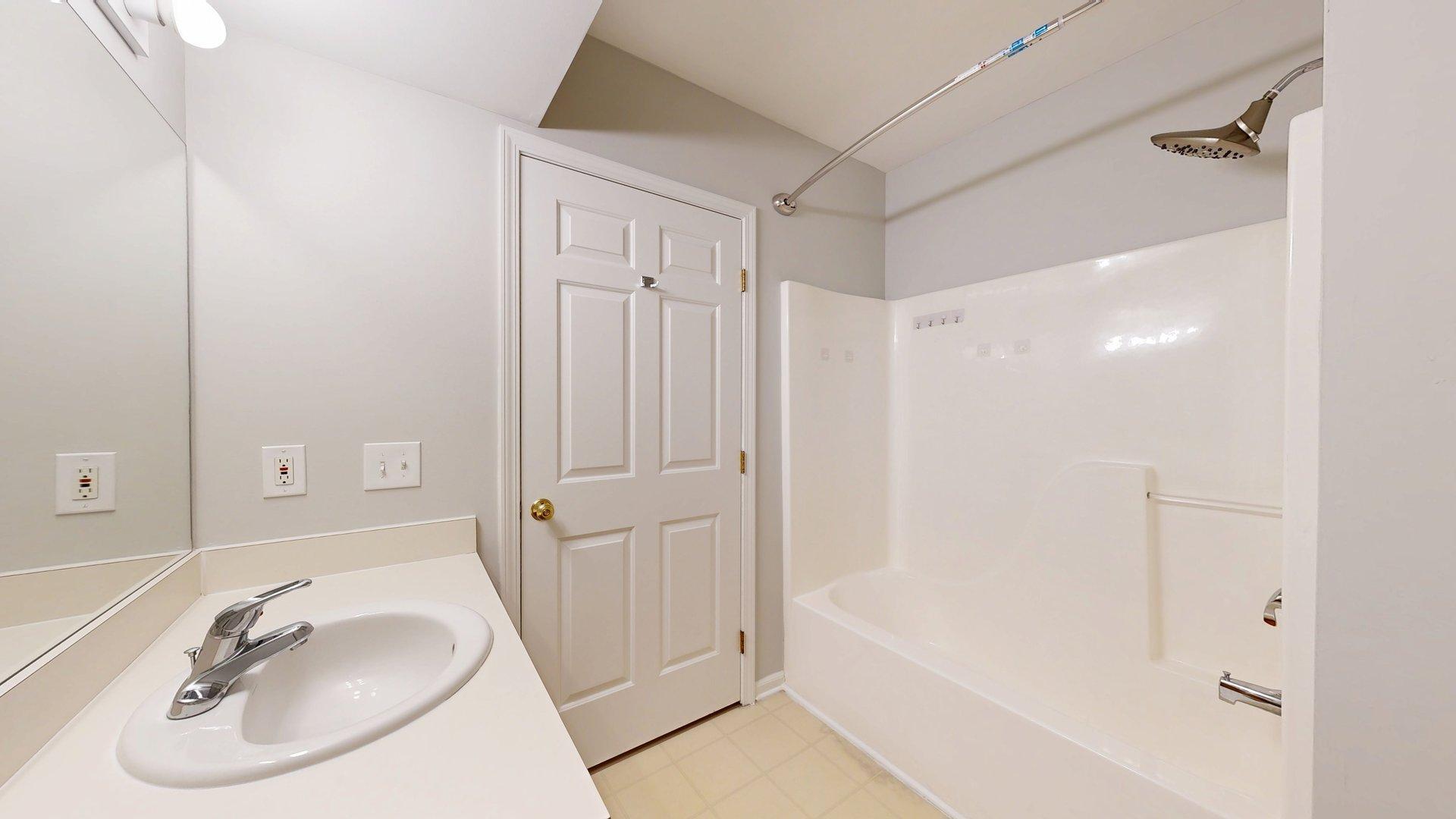 2767 South Knightsbridge Circle Ann Arbor, MI 48105 - Photo 14 of 19 2767-S-Knightsbridge-Circle-08312025_121