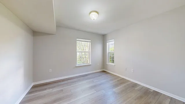 $2,100 | 2767 South Knightsbridge Circle, Ann Arbor, MI 48105