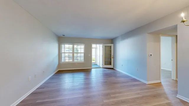 $2,100 | 2767 South Knightsbridge Circle, Ann Arbor, MI 48105