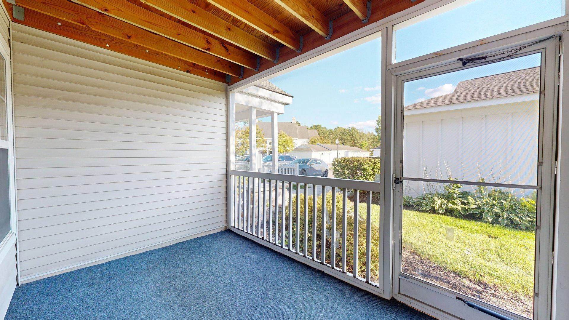 2767 South Knightsbridge Circle Ann Arbor, MI 48105 - Photo 8 of 19 2767-S-Knightsbridge-Circle-08312025_121