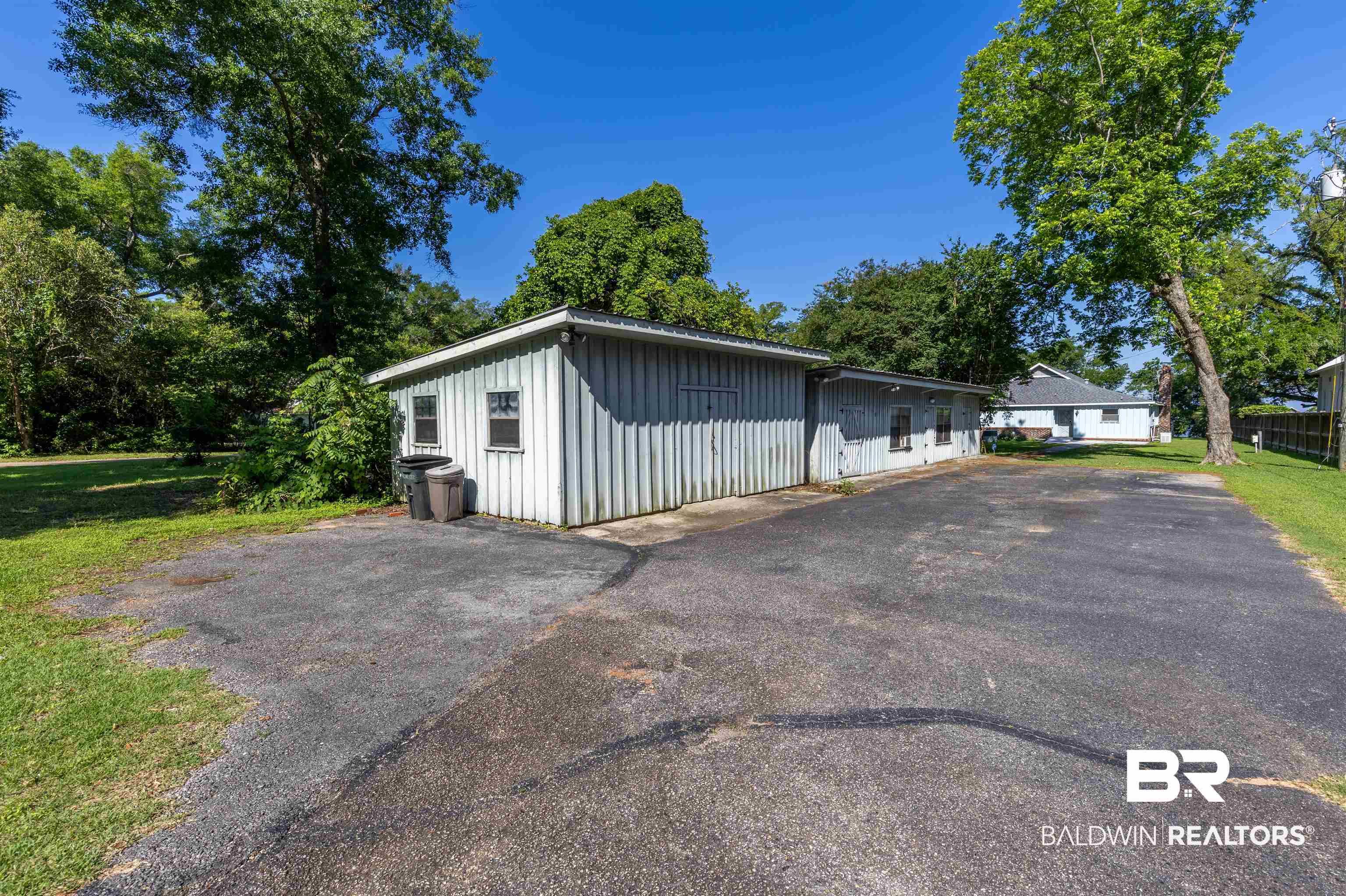 724 Mobile South Street Fairhope, AL 36532 - Photo 32 of 38