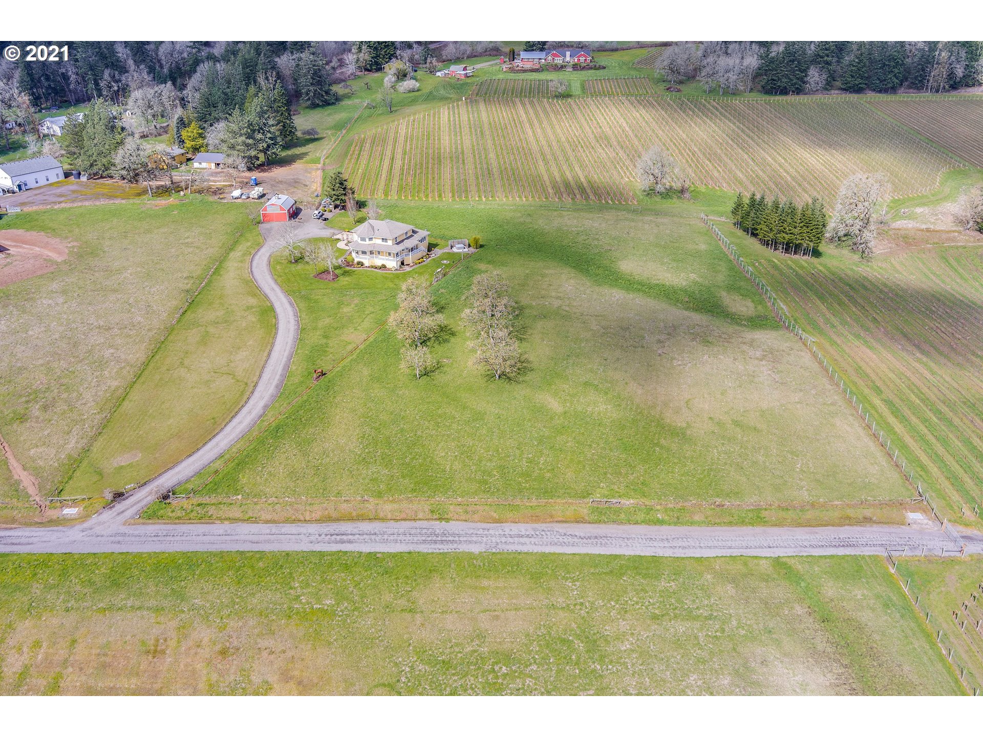 34040 Southwest Ladd Hill Road Wilsonville, OR 97070 - Photo 2 of 30