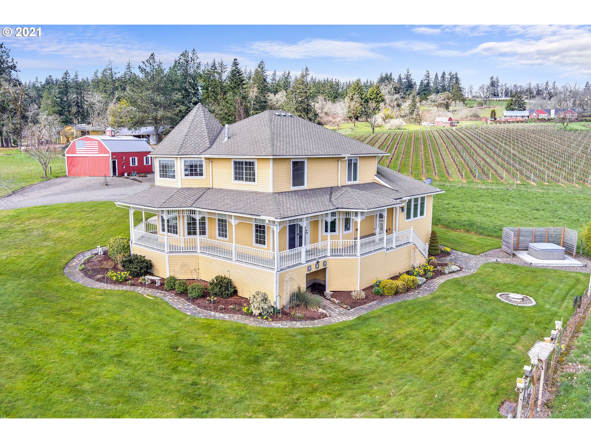 34040 Southwest Ladd Hill Road Wilsonville, OR 97070 - Photo 3 of 30