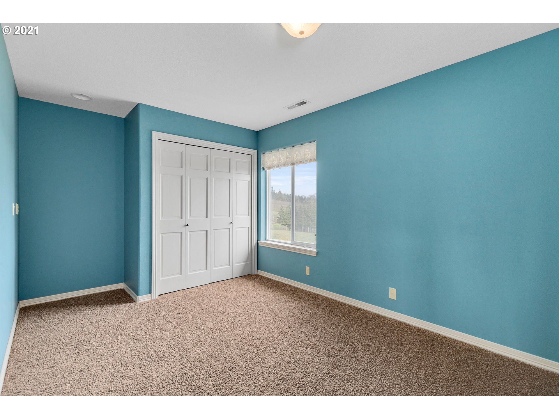 34040 Southwest Ladd Hill Road Wilsonville, OR 97070 - Photo 22 of 30