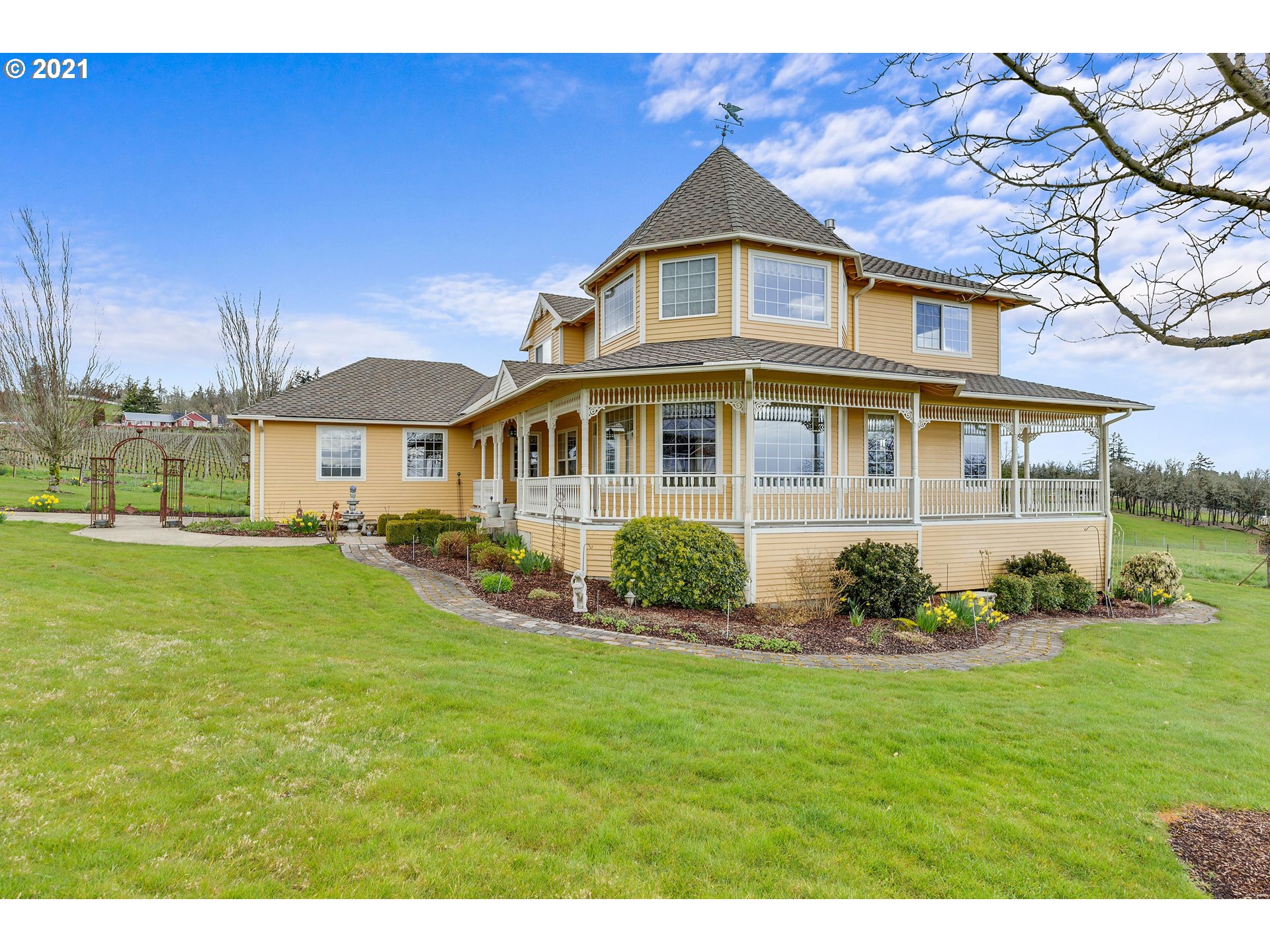 34040 Southwest Ladd Hill Road Wilsonville, OR 97070 - Photo 6 of 30