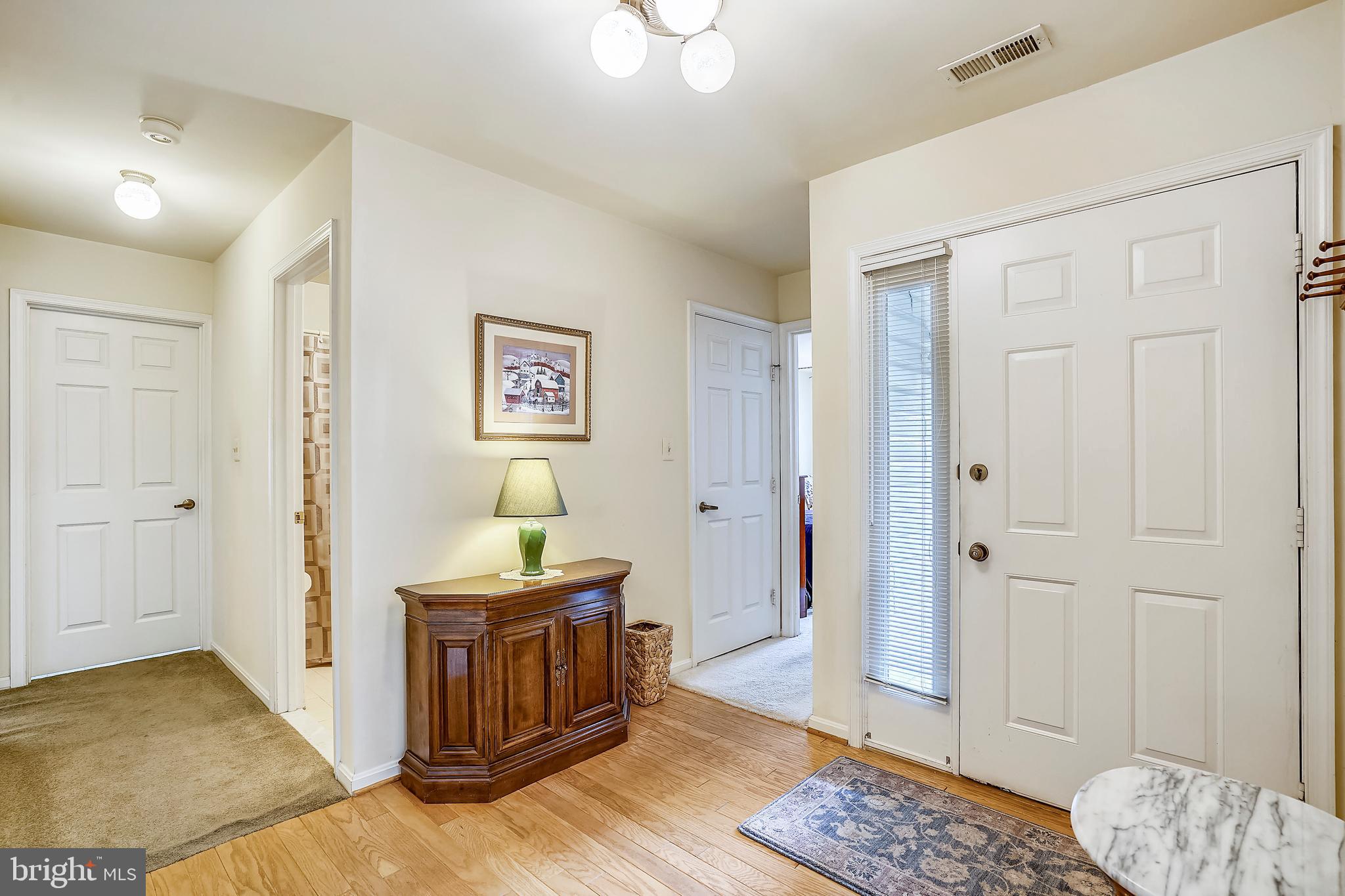856 Rudder Way Annapolis, MD 21401 - Photo 2 of 35 FoyerK