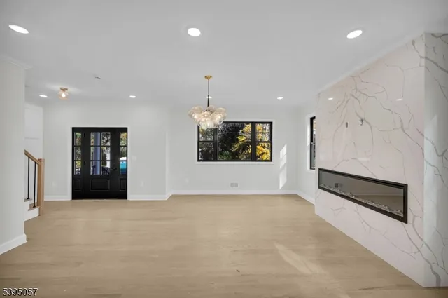 $1,699,000 | 85 Kings Road, Chatham, NJ 07928