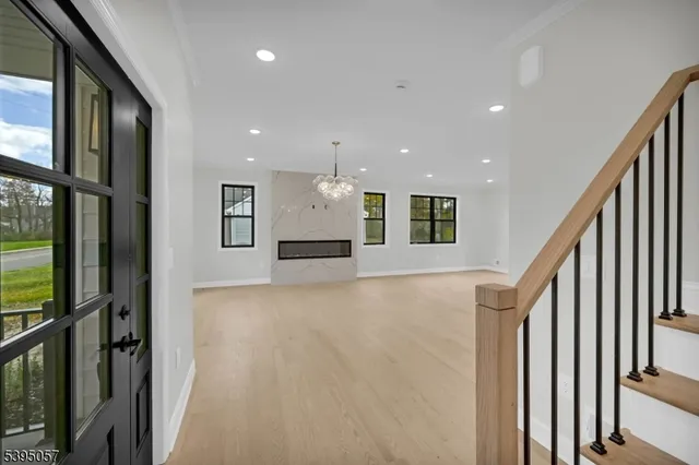 $1,699,000 | 85 Kings Road, Chatham, NJ 07928