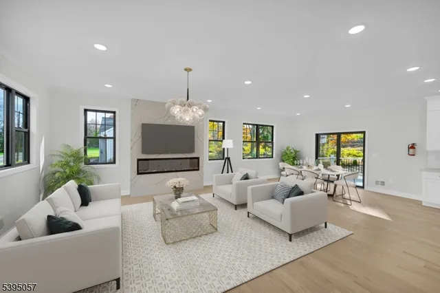 $1,699,000 | 85 Kings Road, Chatham, NJ 07928