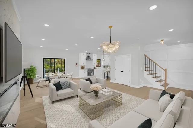 $1,699,000 | 85 Kings Road, Chatham, NJ 07928