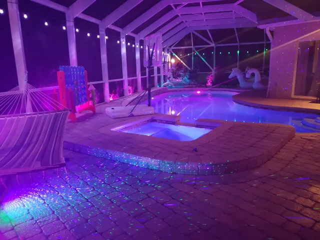 $11,000 | 15835 Meadow Wood Drive, Wellington, FL 33414