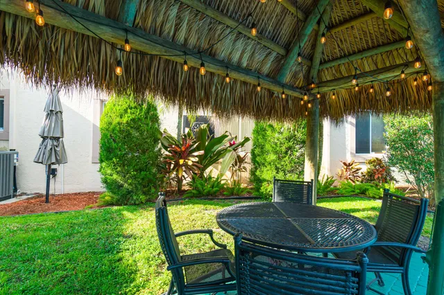 $11,000 | 15835 Meadow Wood Drive, Wellington, FL 33414