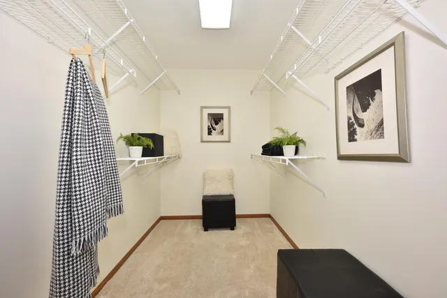 $314,900 | 359 Hartford Square, Unit 5, Hartford, WI 53027