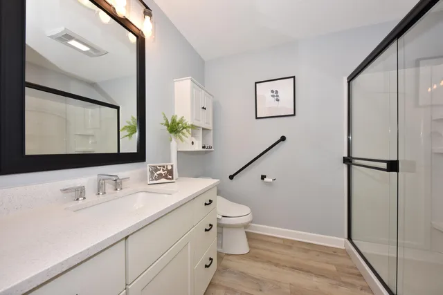 $314,900 | 359 Hartford Square, Unit 5, Hartford, WI 53027