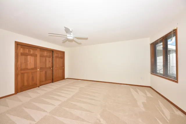 $314,900 | 359 Hartford Square, Unit 5, Hartford, WI 53027