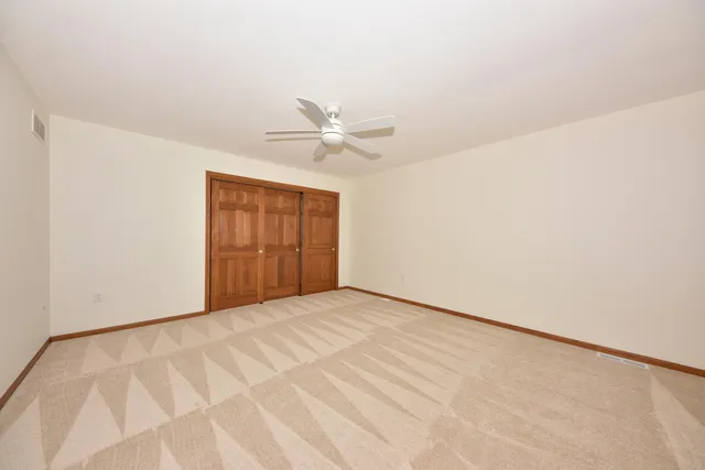 $314,900 | 359 Hartford Square, Unit 5, Hartford, WI 53027